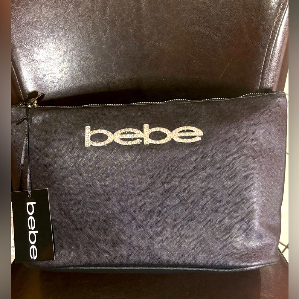 NWT BEBE EXTRA LARGE COSMETIC BAG WITH RHINESTONE
